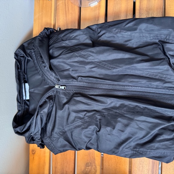 J. Jill fit rain jacket with hood - Picture 6 of 8